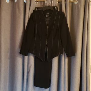 Ashro 3 Peice Women's Skirt Suit